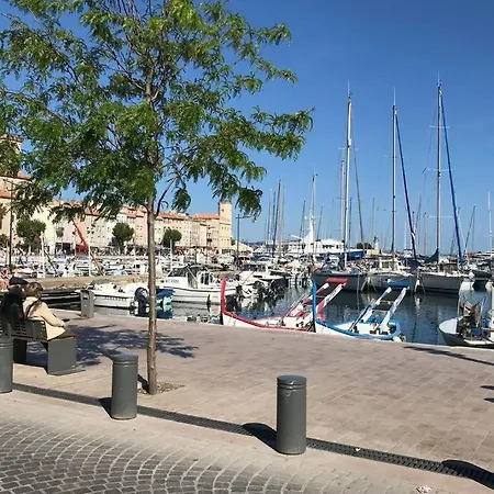 Typique Dans Le Centre Historique 47m2 شقة لا سيوتا