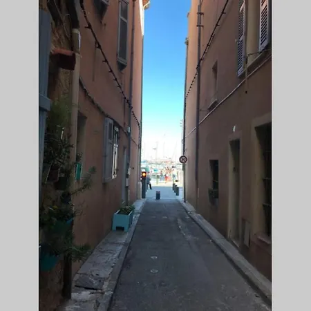 Apartmán Typique Dans Le Centre Historique 47m2 La Ciotat