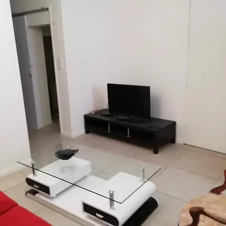 Typique Dans Le Centre Historique 47m2