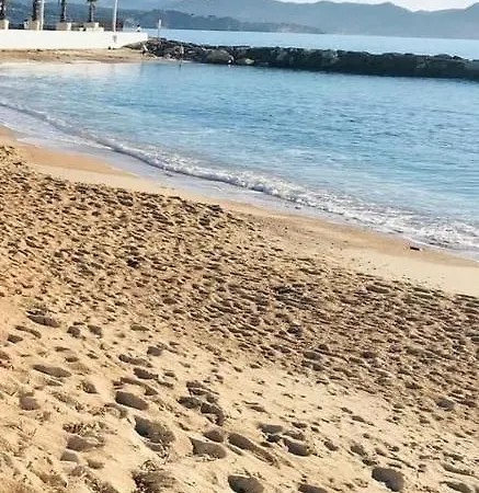 شقة Typique Dans Le Centre Historique 47m2