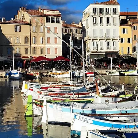 Apartment Typique Dans Le Centre Historique 47m2 *